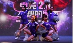 童年与赵继兰辉这对恋人都喜欢使用扫地机器人