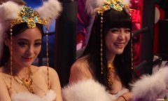 扫地机器人现场清洗直播