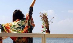 是准备让老公扫地还是使用扫地机器人然后去逛街